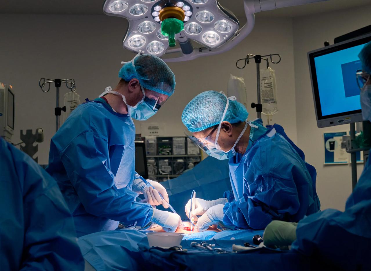 Anthony Corcoran and Dr. Toyooki Sonoda, in NYU Grossman Long Island School of Medicine's Department of Surgery, operate on a patient at NYU Langone Hospital &ndash; Long Island.